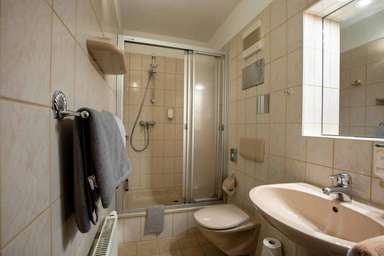 Hotel Brueckenschaenke Sebnitz Bagian luar foto